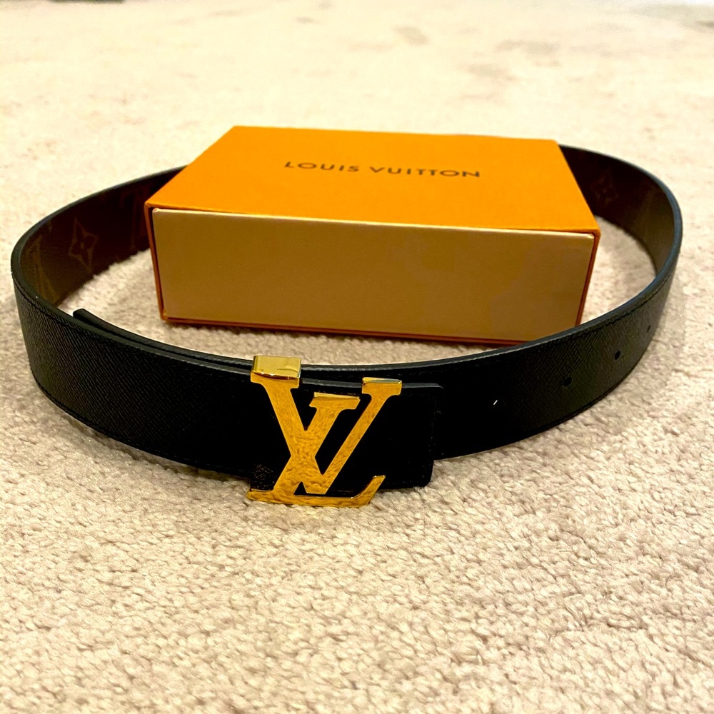 AUTHENTIC LOUIS VUITTON REVERSIBLE BELT